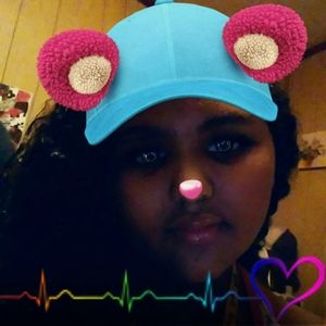 Meet your Posher, Layla